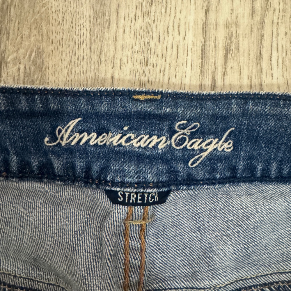 American Eagle Jean shorts - Picture 3 of 5